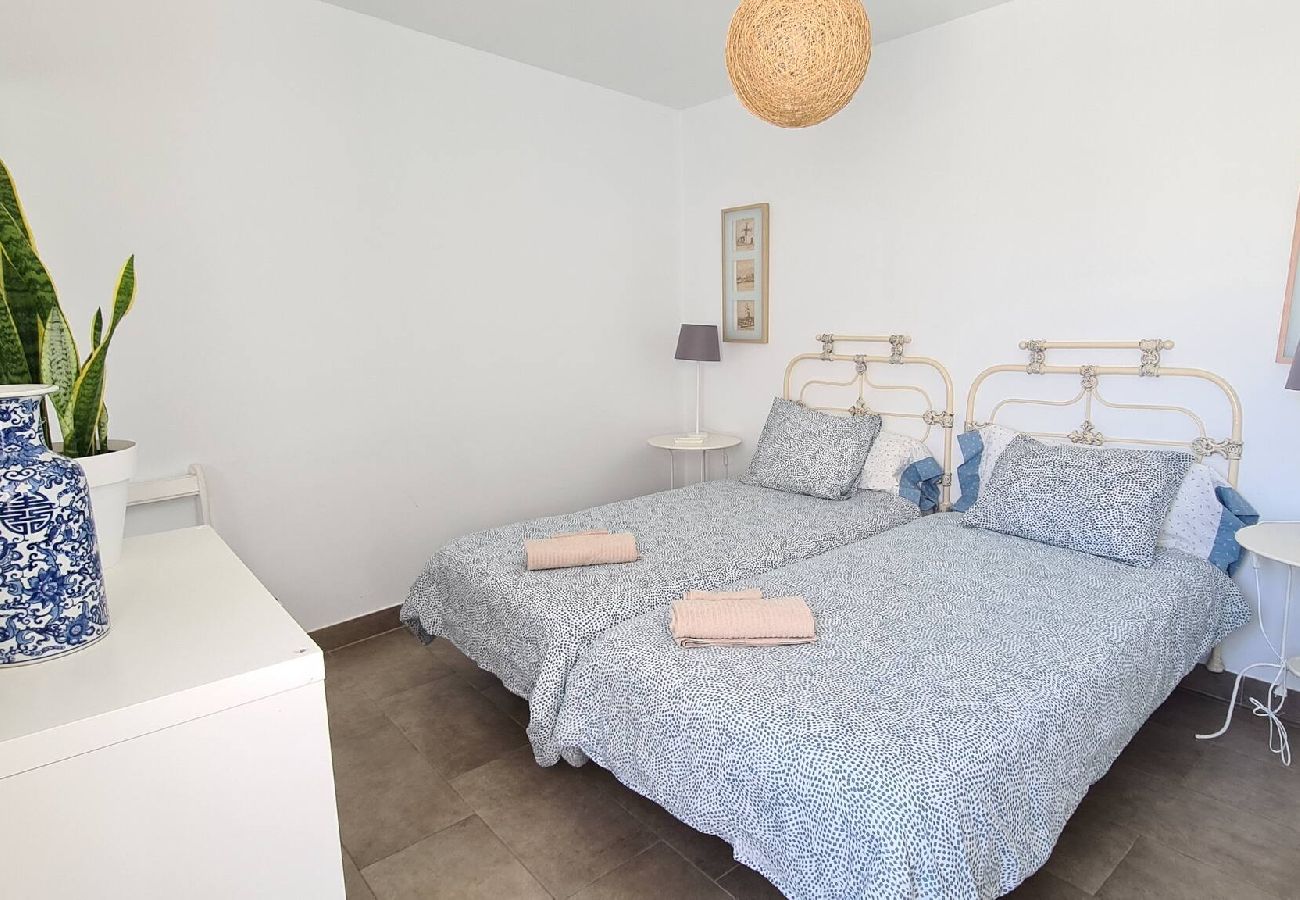 Apartamento en Arrecife - Arrecife. Apartamento Céntrico con terraza!