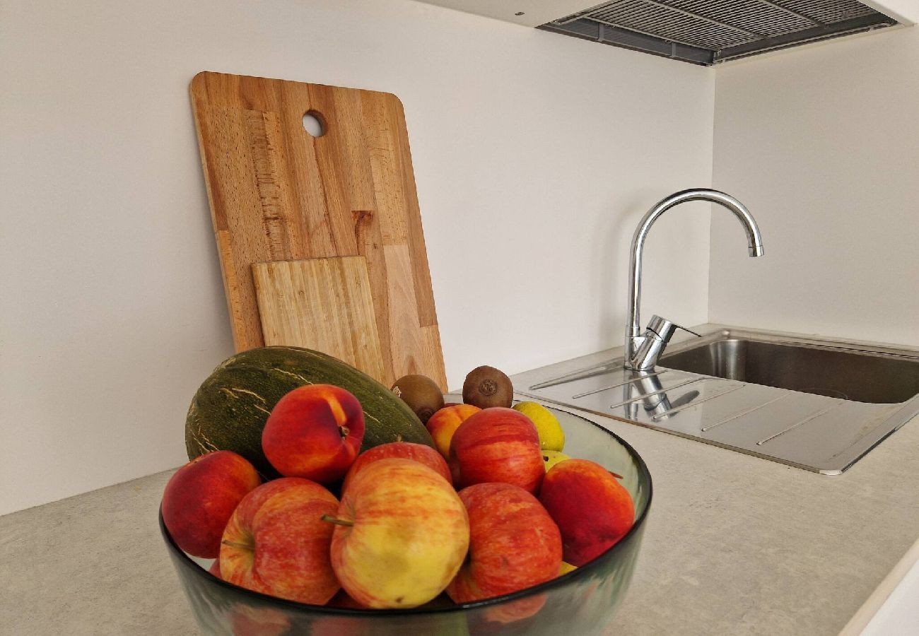 Apartamento en  Famara - Caleta de Famara. Primera línea de Playa!