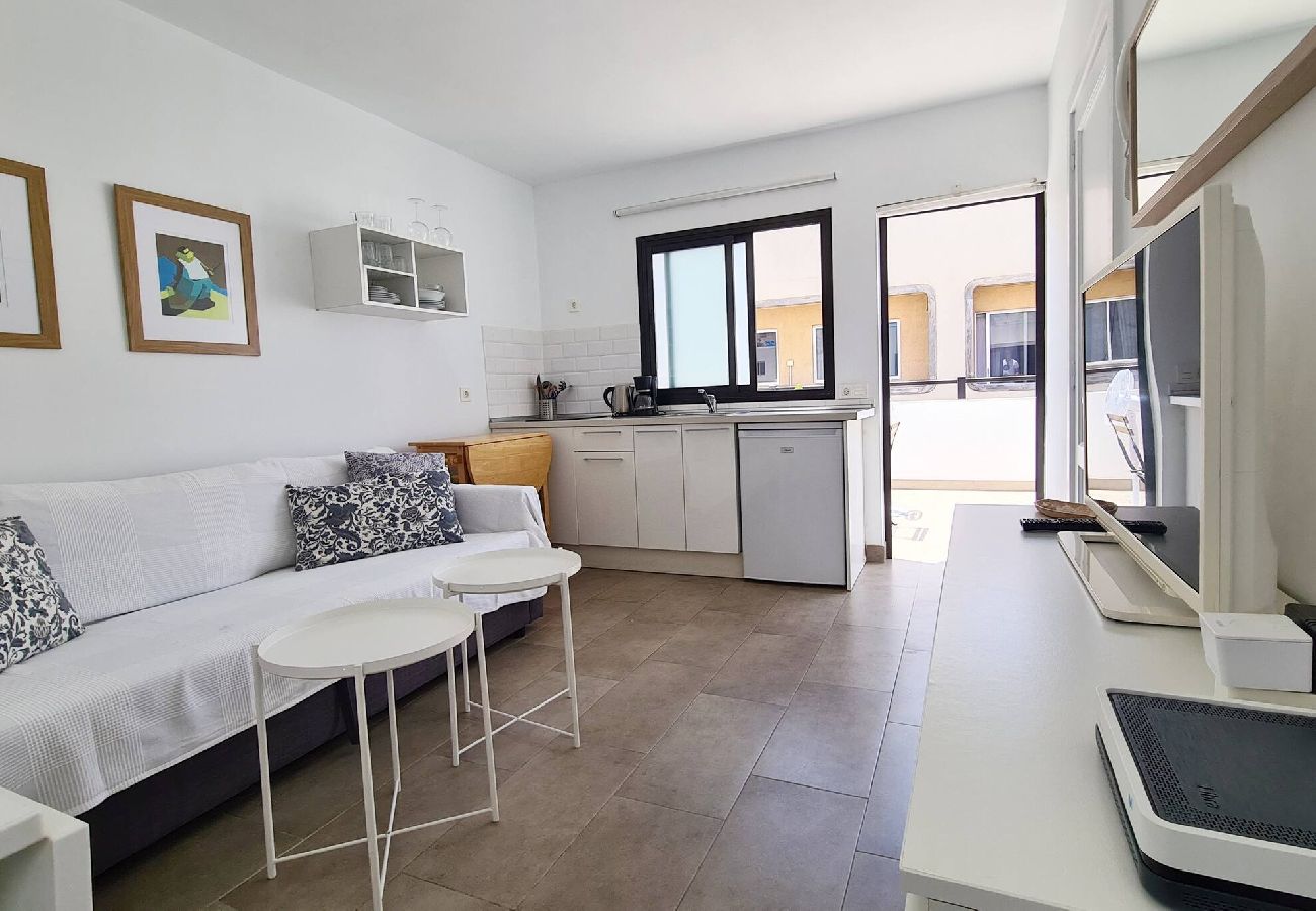 Ferienwohnung in Arrecife - Arrecife. Zentral gelegenes Apartment mit Terrasse!