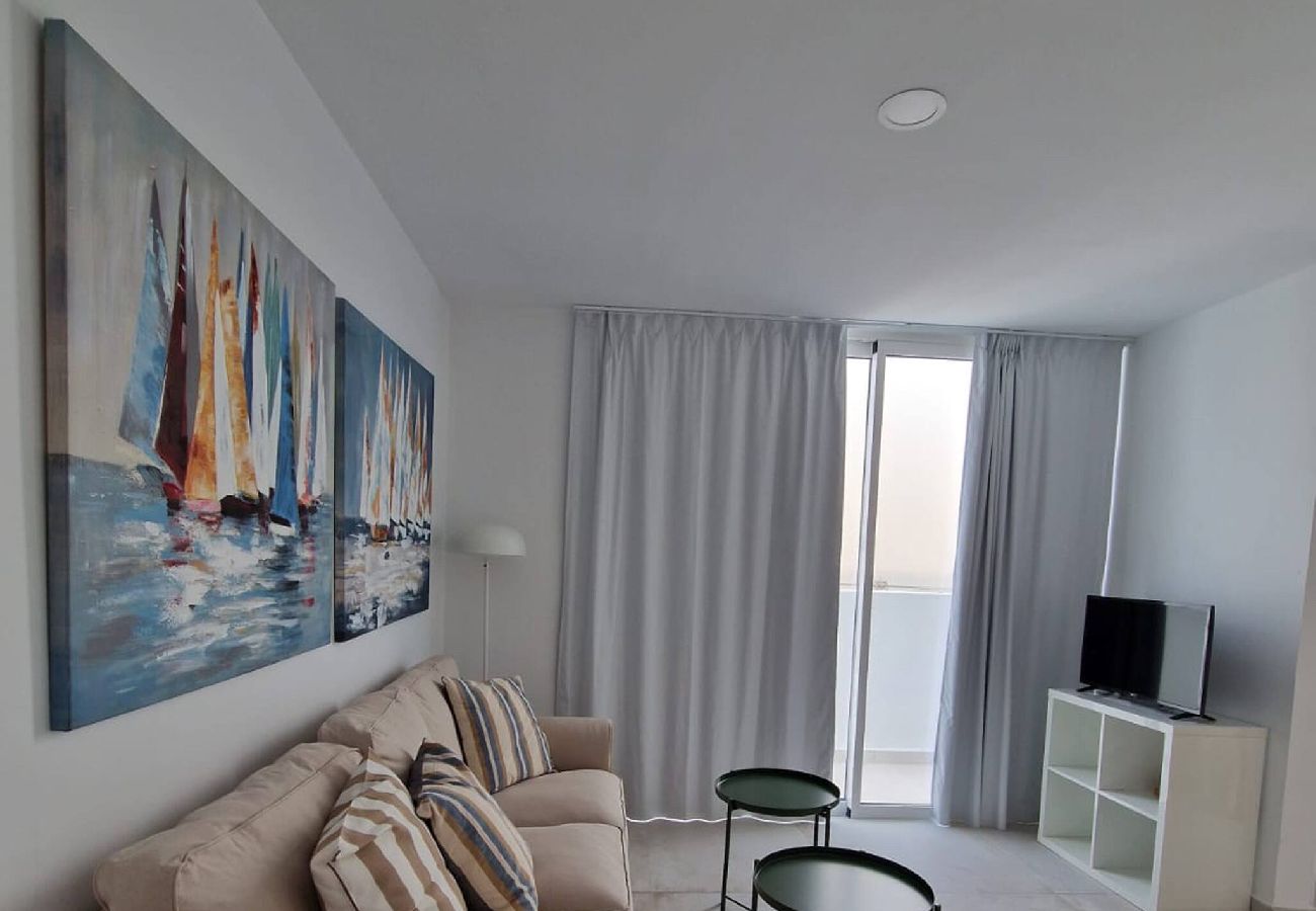 Ferienwohnung in Arrecife - El Charco de San Ginés. Penthouse mit Meerblick!