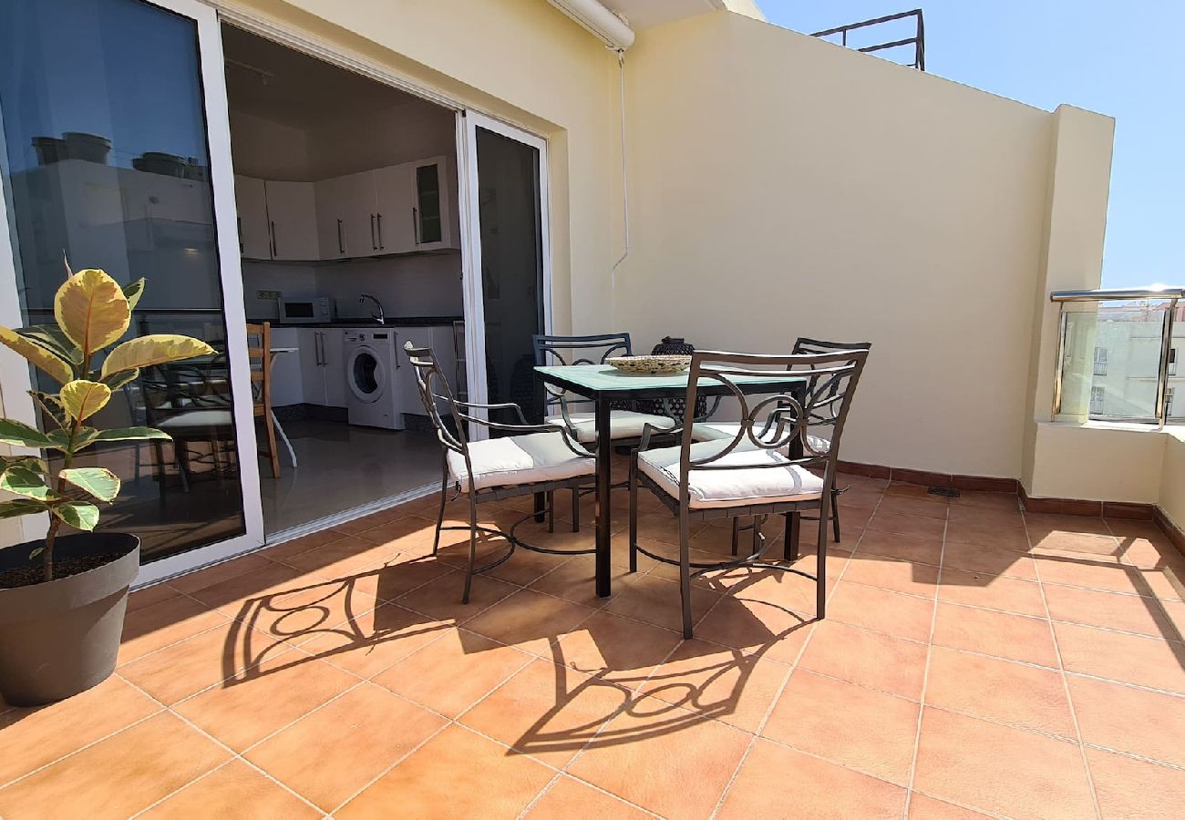 Ferienwohnung in Arrecife - El Charco de San Ginés! Apartment mit beeindruckender Terrasse und Meerblick!