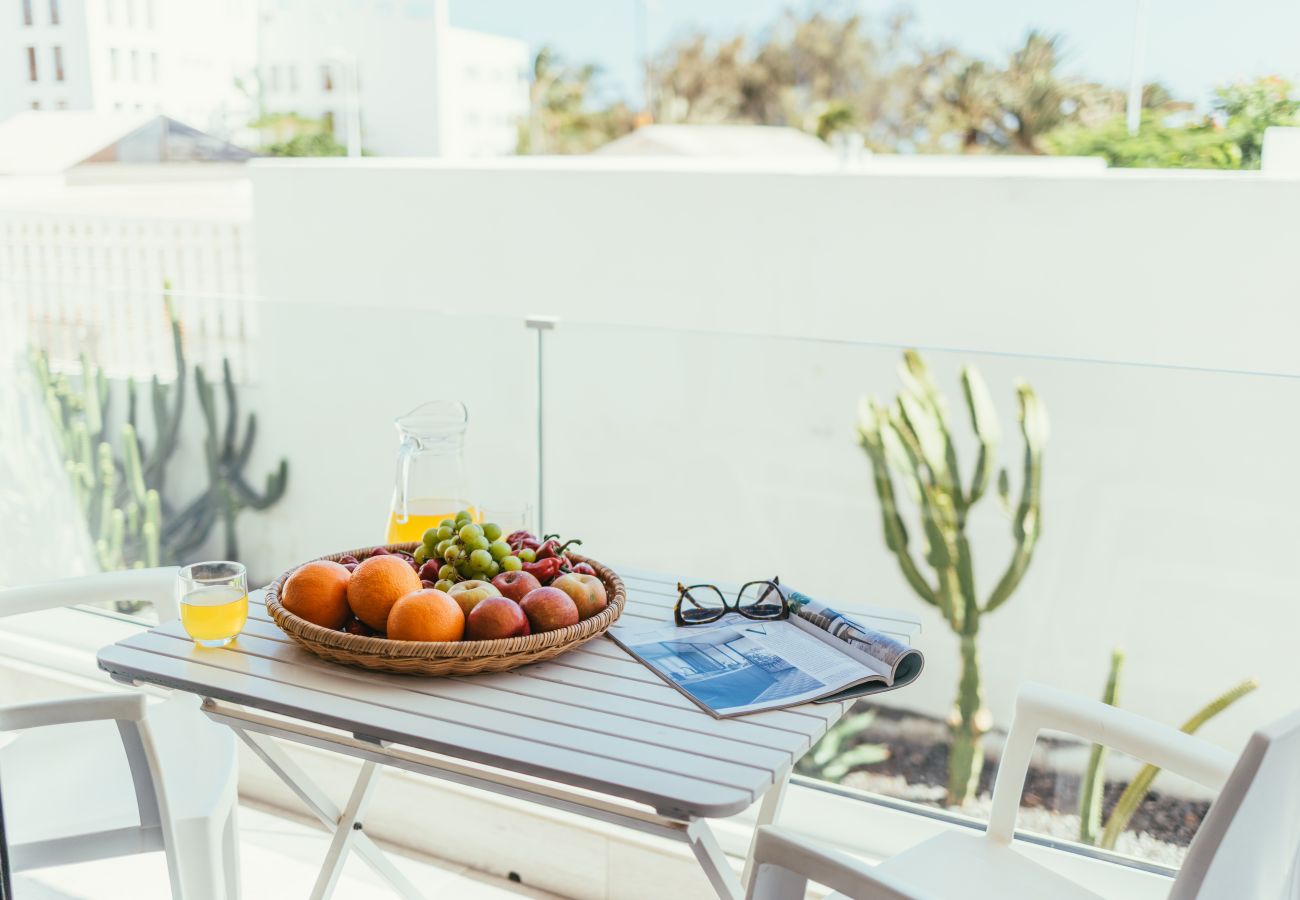 Apartment in Tías - Volcán de Tilama 2. Playa Chica 2 min 