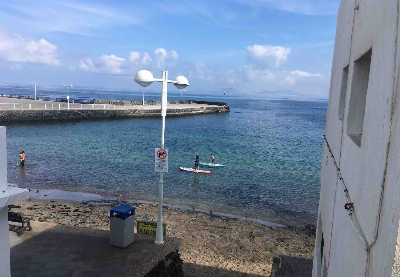 Apartment in  Famara - Caleta de Famara. Beachfront location!