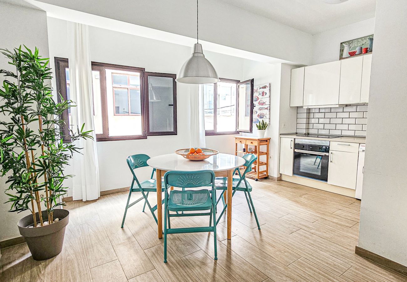 Apartment in Arrecife - Arrecife. Central apartment!