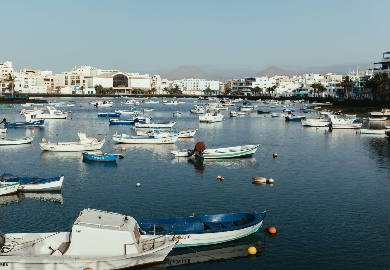 Apartment in Arrecife - El Charco de San Ginés. Penthouse with sea views!