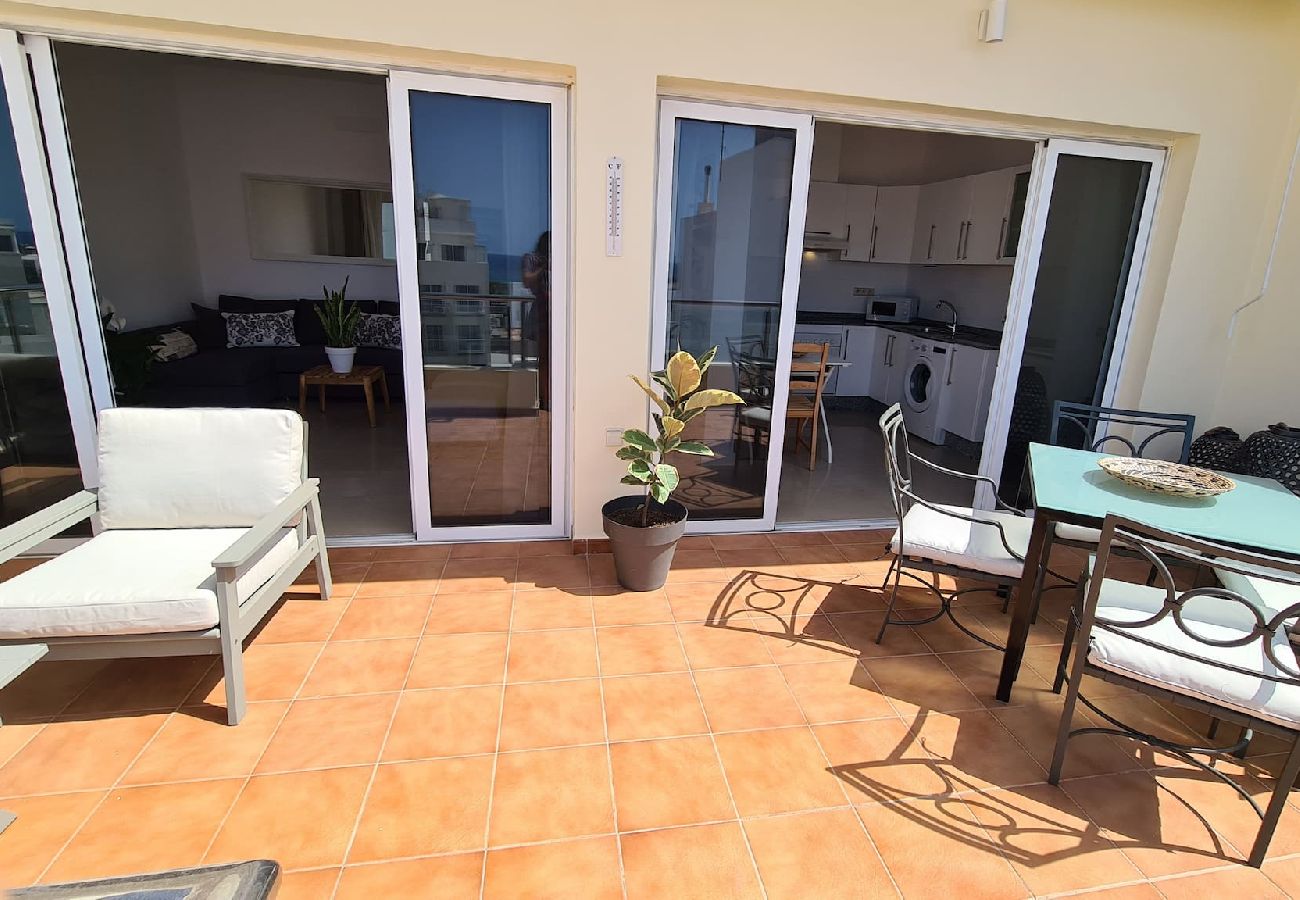 Apartment in Arrecife - El Charco de San Ginés! Apartment with stunning terrace and sea views!
