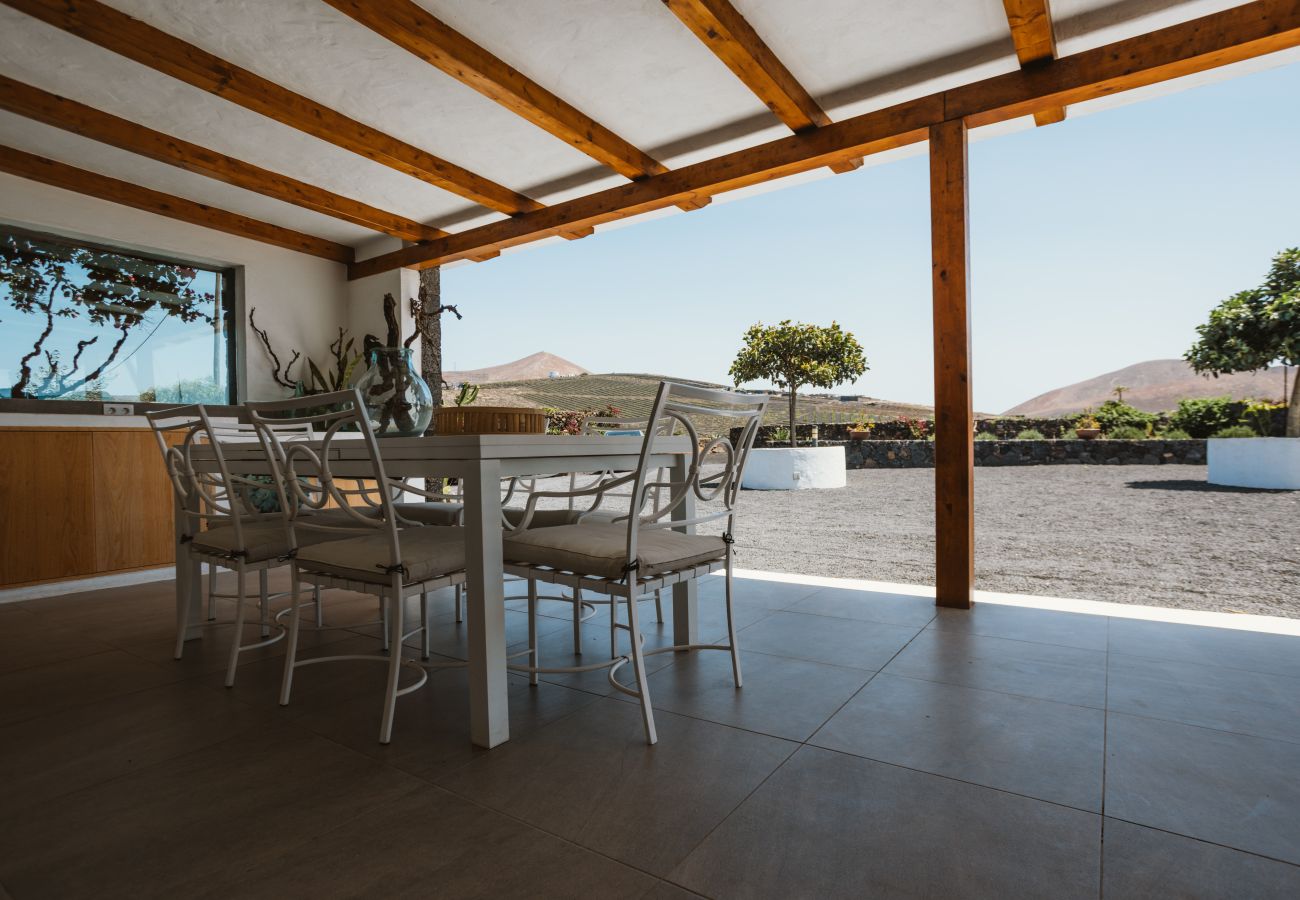 Villa in Masdache - Charming Villa in the Heart of Rural Lanzarote