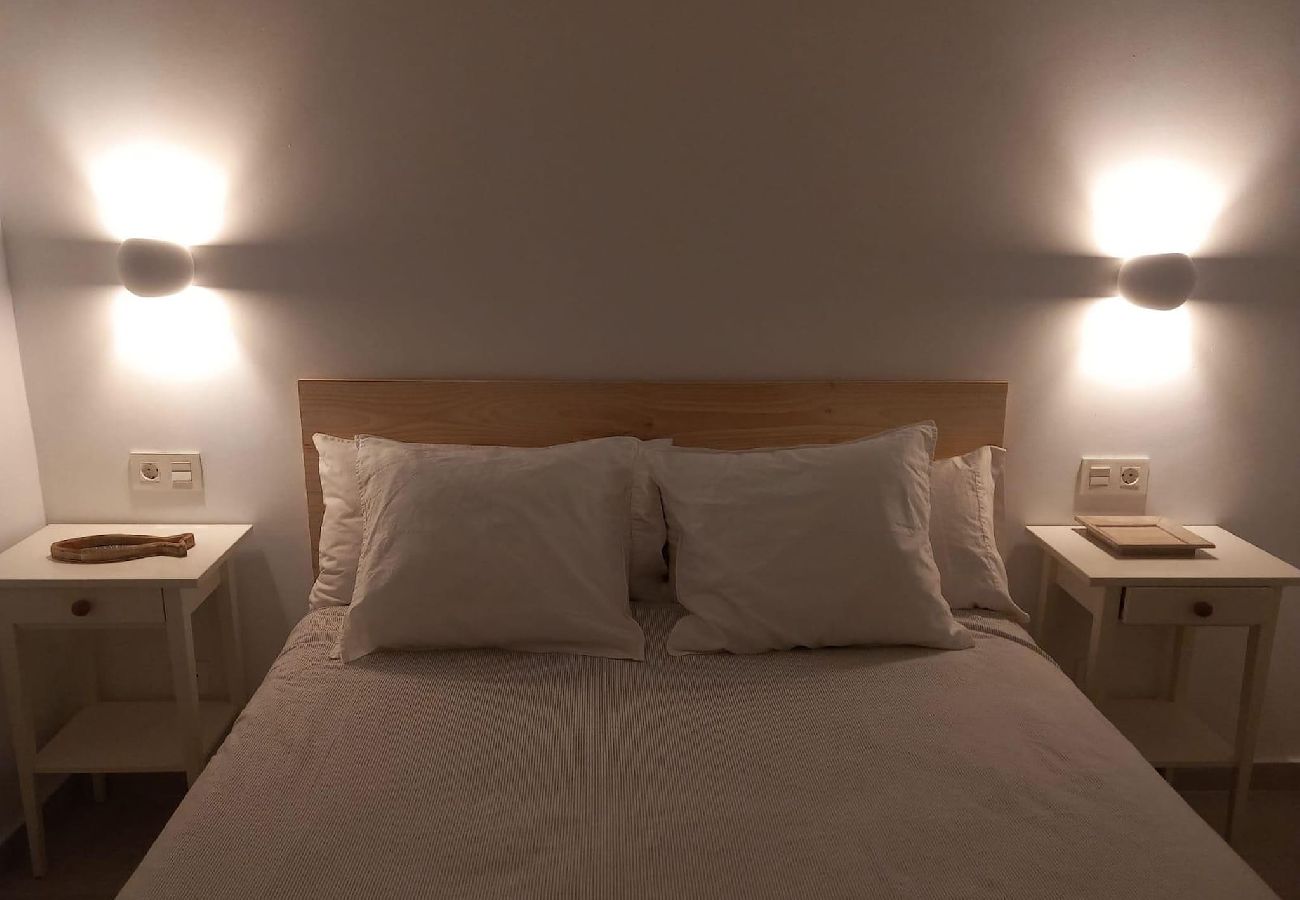 Appartement à  Famara - Caleta de Famara. En première ligne de plage avec balcon !