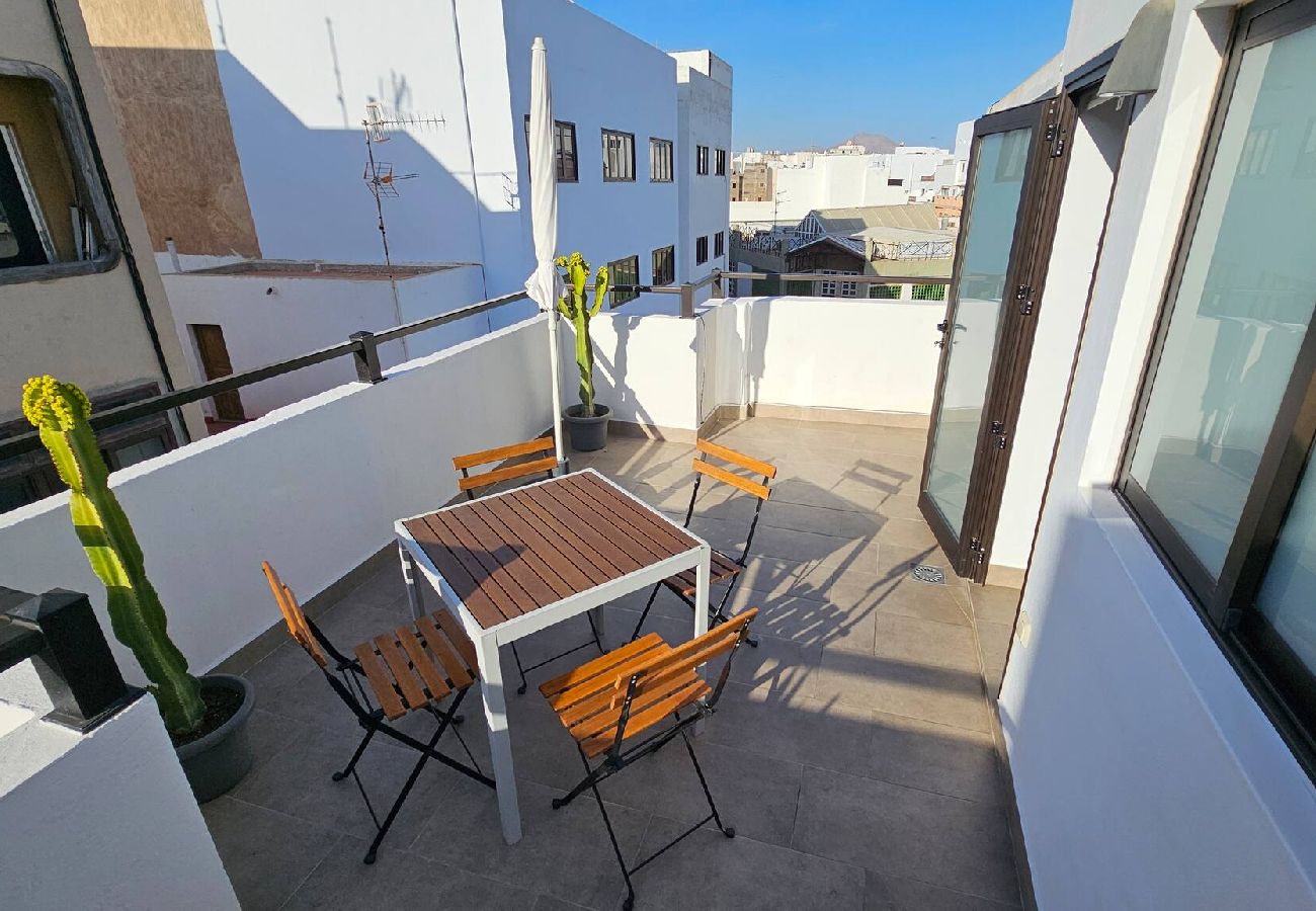 Appartamento a Arrecife - Arrecife. Appartamento centrale con terrazza!